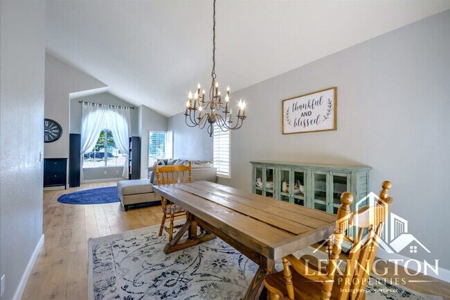 Building Photo - Gorgeous, 4BD/3BA, Home in Esteemed Laguna Neighborhood, Elk Grove, near Kloss Park!