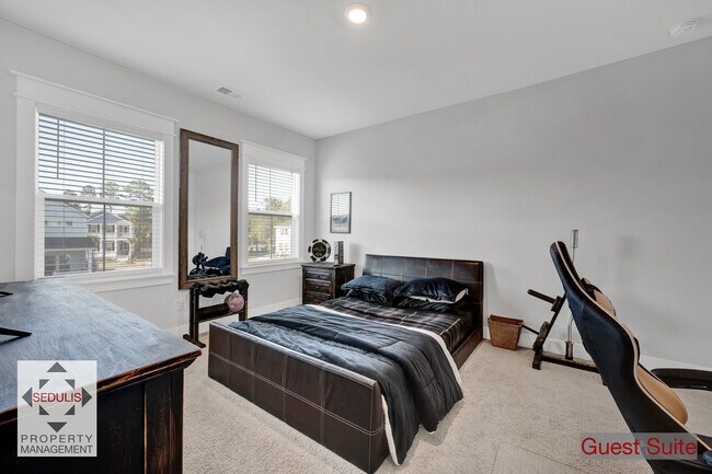 Building Photo - 1754 Sandybrook Dr