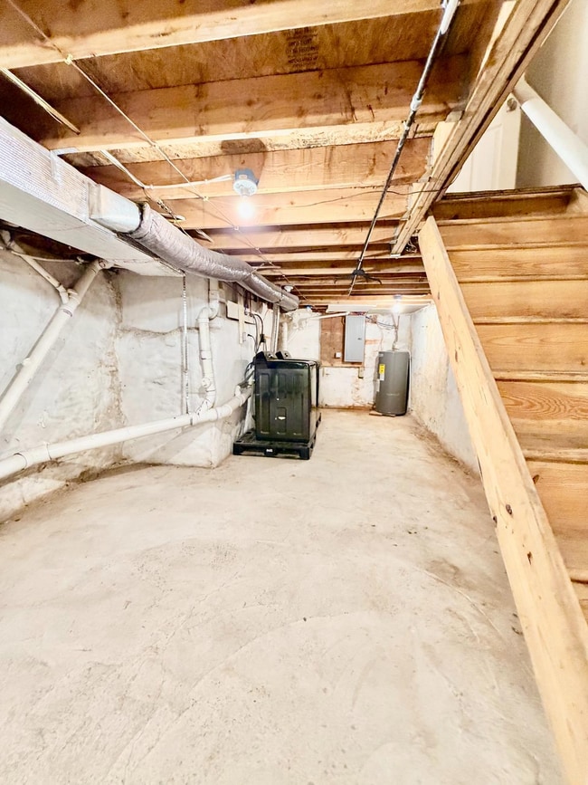 Building Photo - 2342 N Colorado St