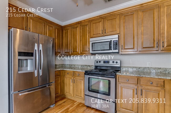 Building Photo - 215 Cedar Crest