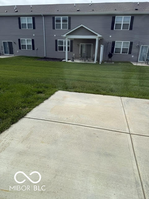 Building Photo - 6389 Wasco Dr