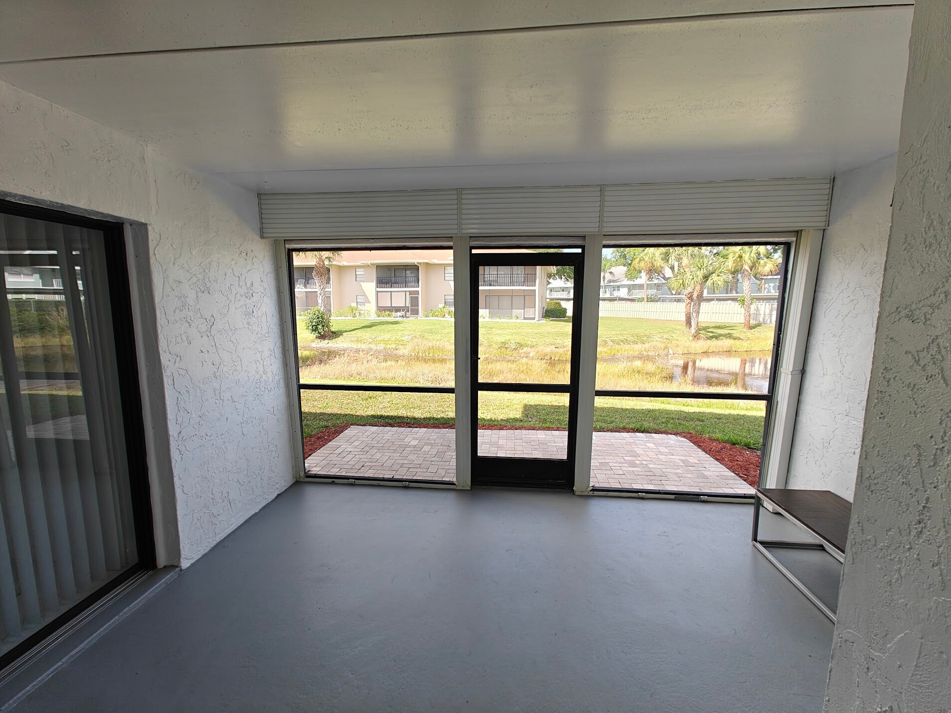 Building Photo - 151 Cypress Way E