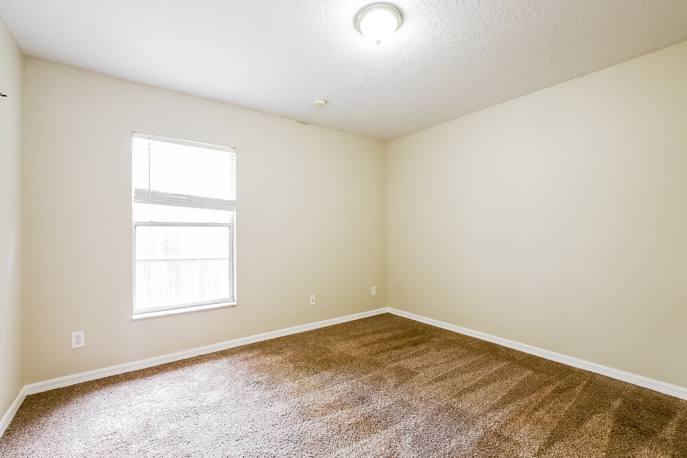 Building Photo - 1228 Mt McKinley Ct