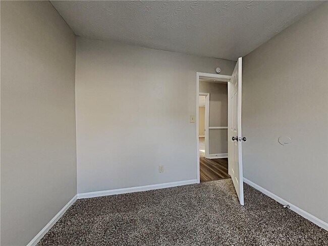 Building Photo - 968 Country Oaks Ct