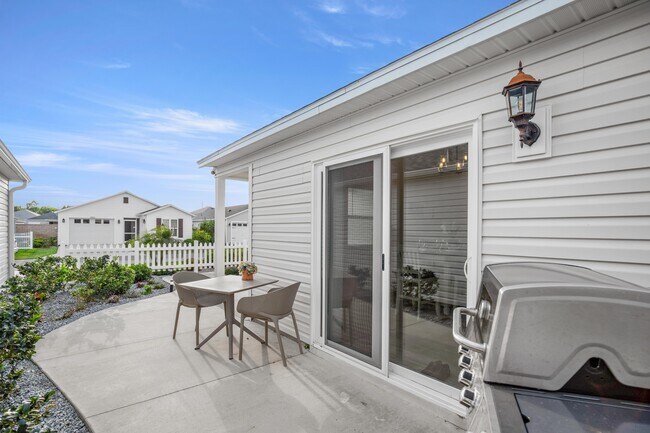 Building Photo - 4981 Ellie Ln