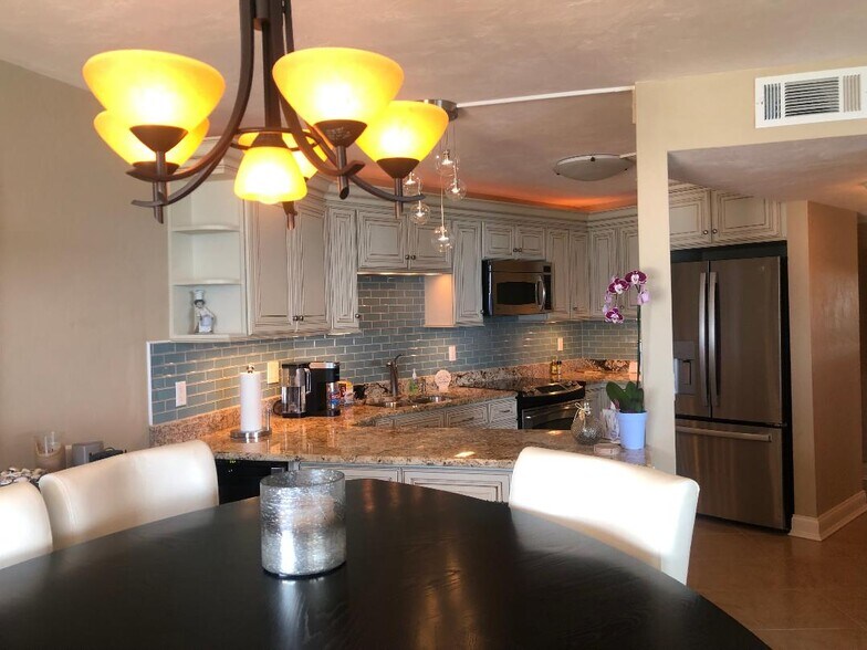 updated kitchen - 1415 Ocean Shore Blvd