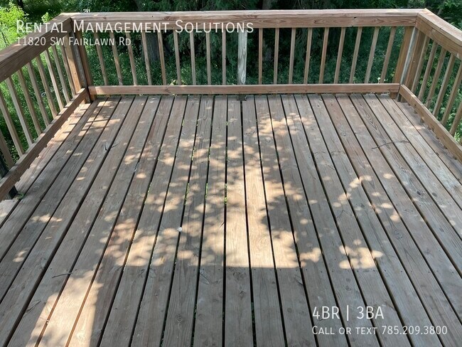 Building Photo - *SPACIOUS COUNTRY LIVNG* 11820 SW Fairlawn...