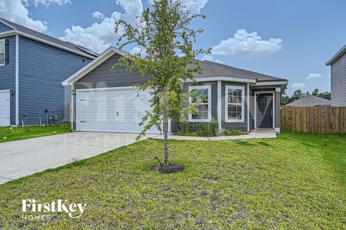 Building Photo - 26615 Ezemily Dr