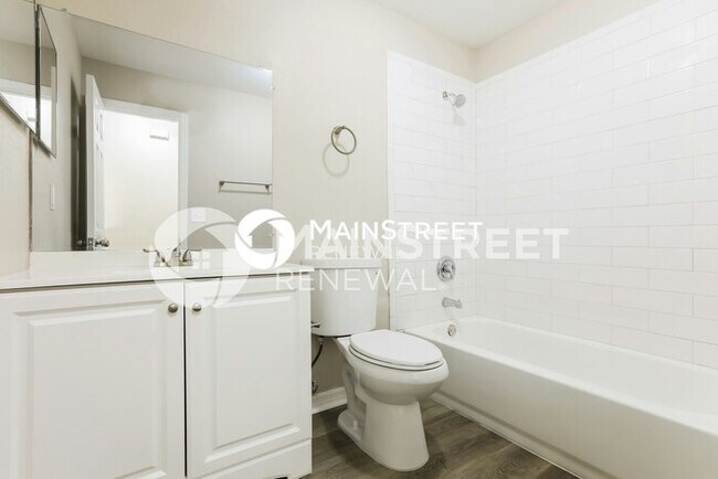 Building Photo - 3 Bedroom Pet-Friendly Home in PORT CHARLOTTE, FL with Main Street Renewal
