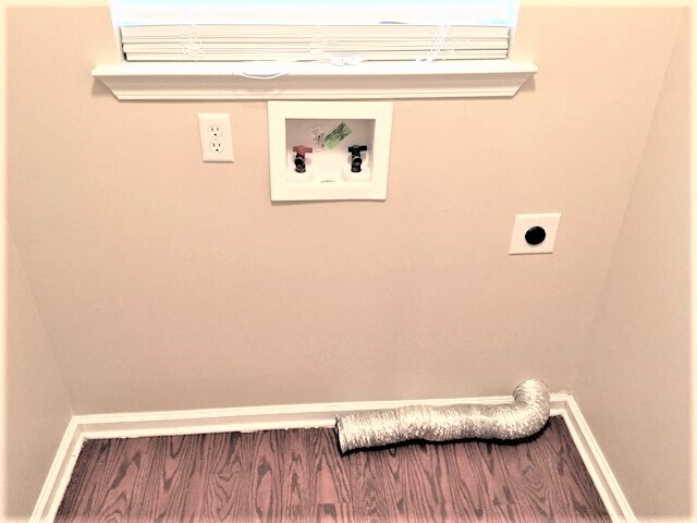 Building Photo - 11 Escapade Lane