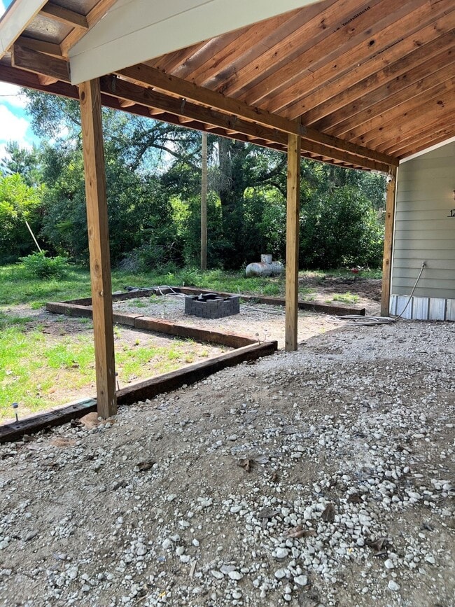 Building Photo - 12735 Willis Waukegan Rd