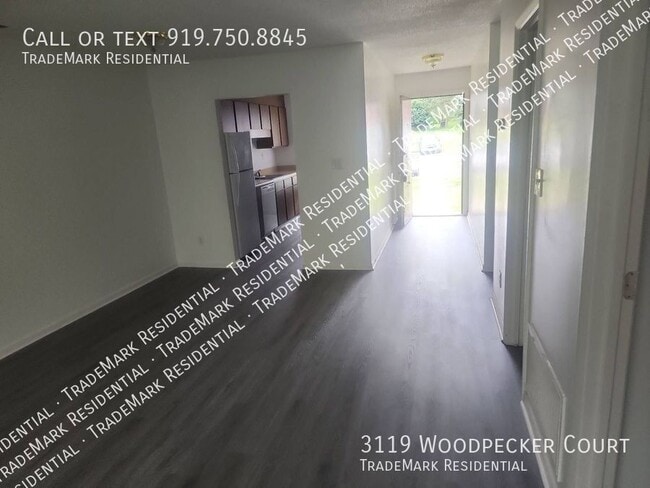 Building Photo - 3119 Woodpecker Ct