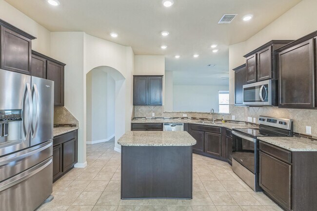 Building Photo - 209 Pepper Mill Loop