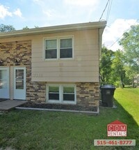Building Photo - Cute Move-in Ready Duplex!