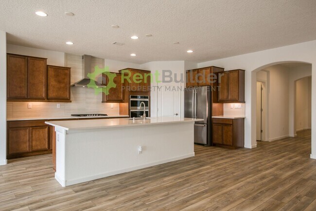 Building Photo - CALL US TODAY AT (505) 808-6467 TO SCHEDUL...