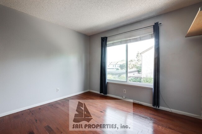 Building Photo - 10793 Onyx Ct