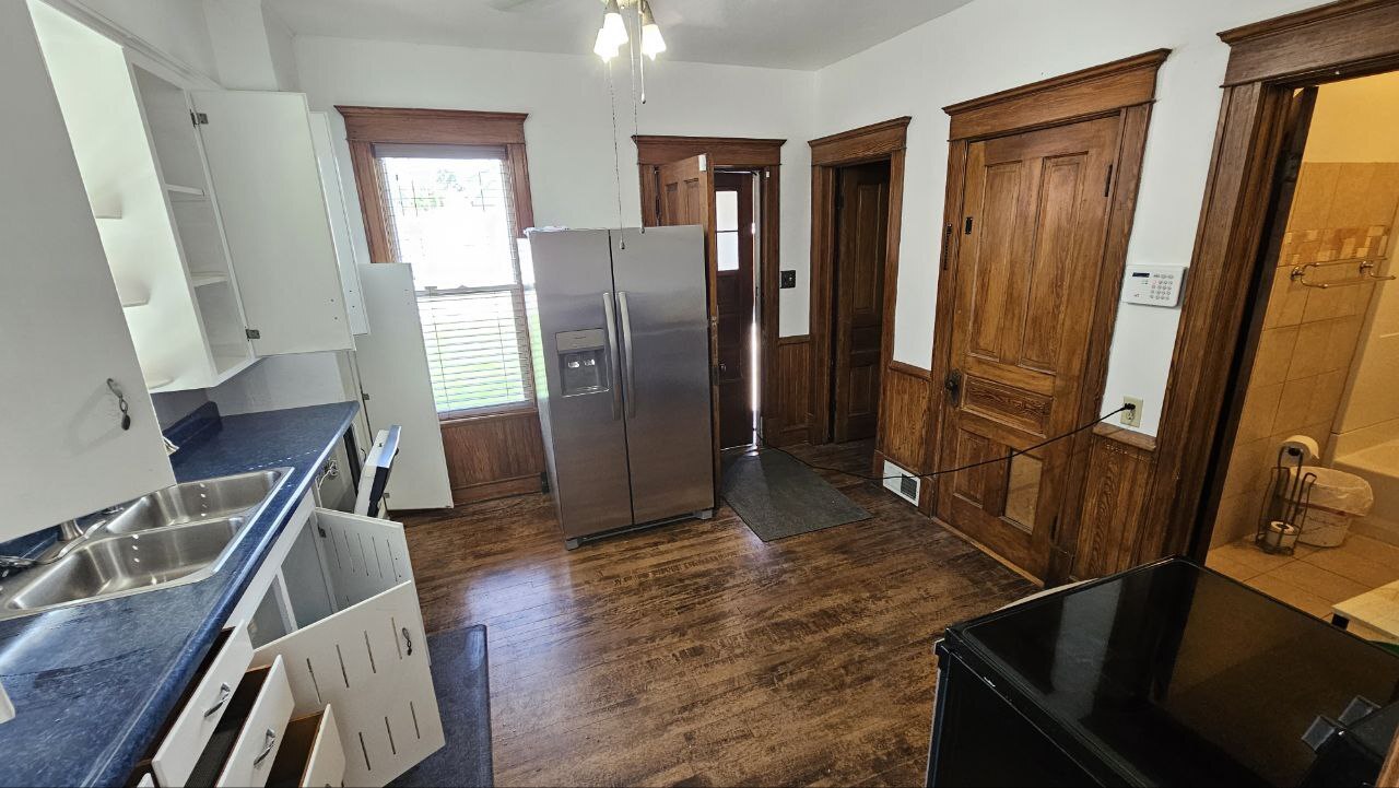 Kitchen 2 - 722 S 23rd St
