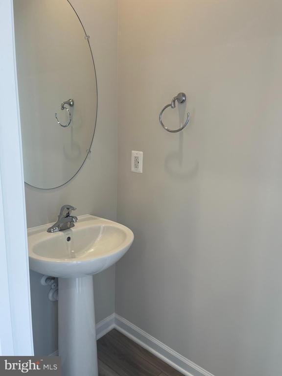 Building Photo - 332 Watercourse Dr