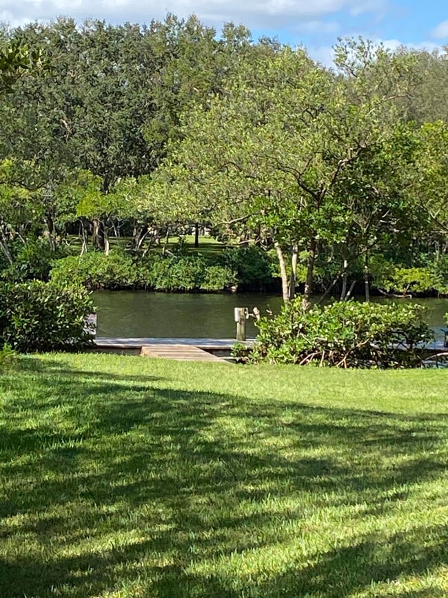 Building Photo - 6183 Riverwalk Ln