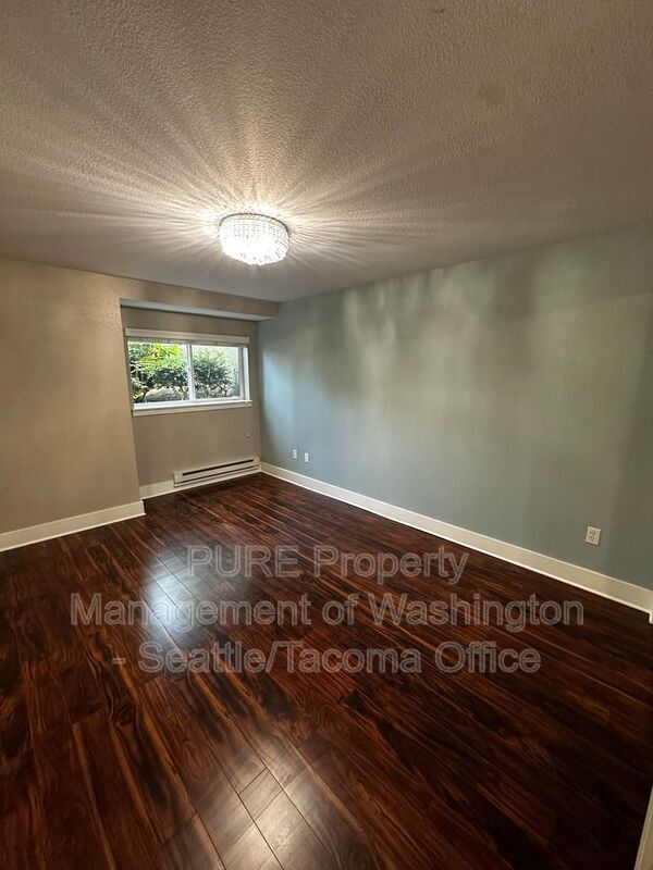 Building Photo - 3008 N Narrows Dr