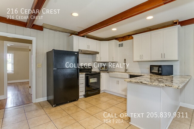 Building Photo - 216 Cedar Crest