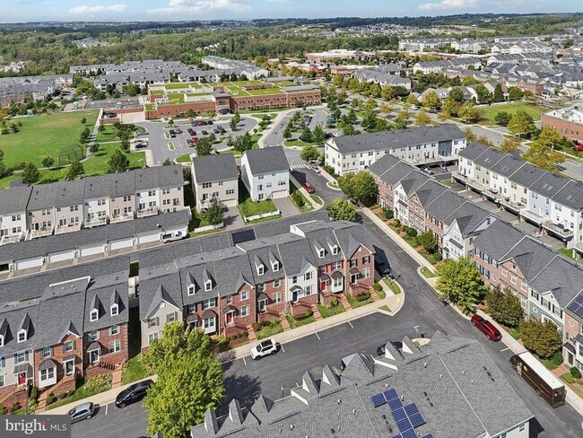Building Photo - 22448 Bright Sky Dr