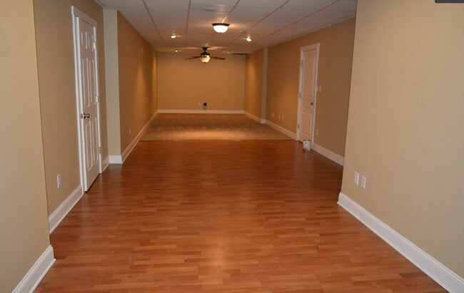 Building Photo - 130 Adam Ridge Ln