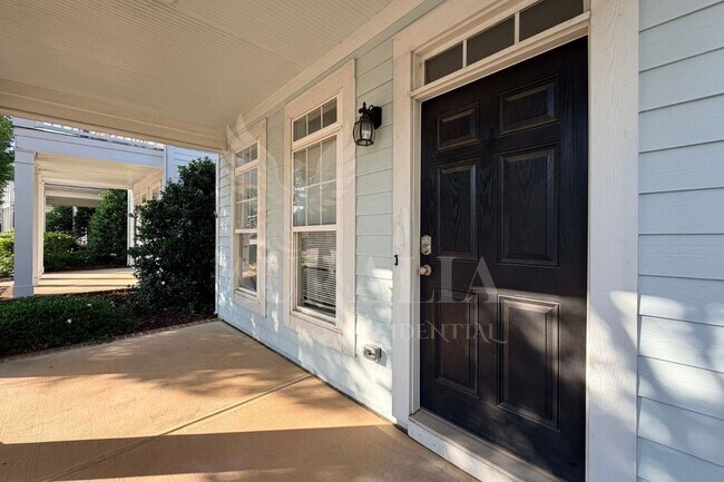 Building Photo - 7754 ACC Blvd
