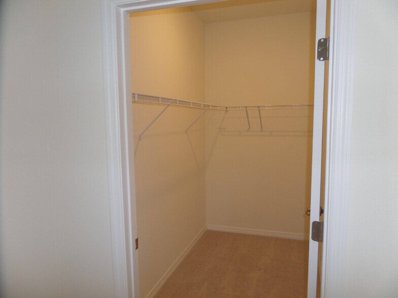 Building Photo - 8051 Penrose Pl