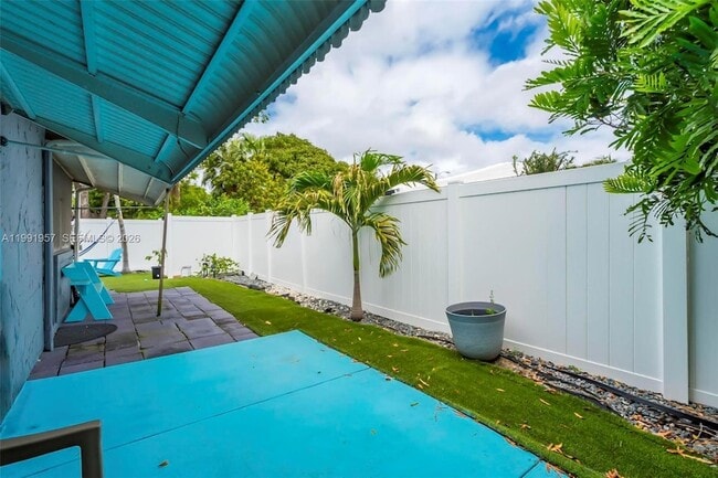 Building Photo - 7211 NW 76th St