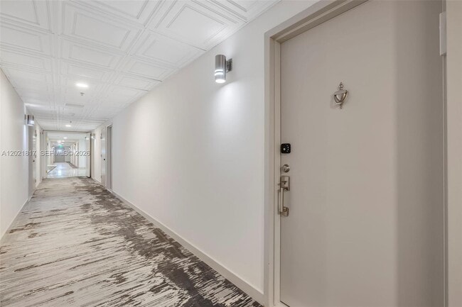 Building Photo - 9511 Collins Ave