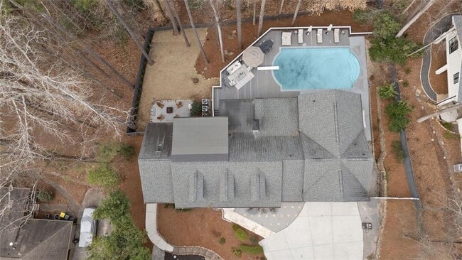 Building Photo - 6260 River Overlook Dr NW