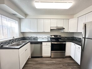 Building Photo - 211 N Indiana Ave