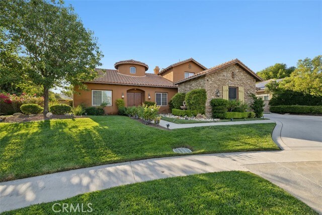 Building Photo - 9651 Sagebrush Ave