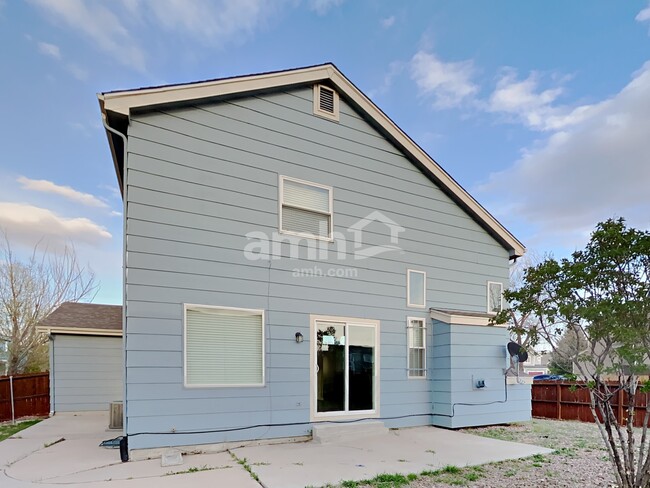 Building Photo - 2108 Hibbard Ln