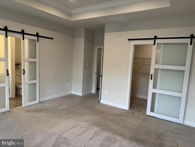 Building Photo - 10323 Quillback St