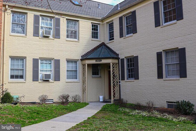 Building Photo - 8329 Grubb Rd