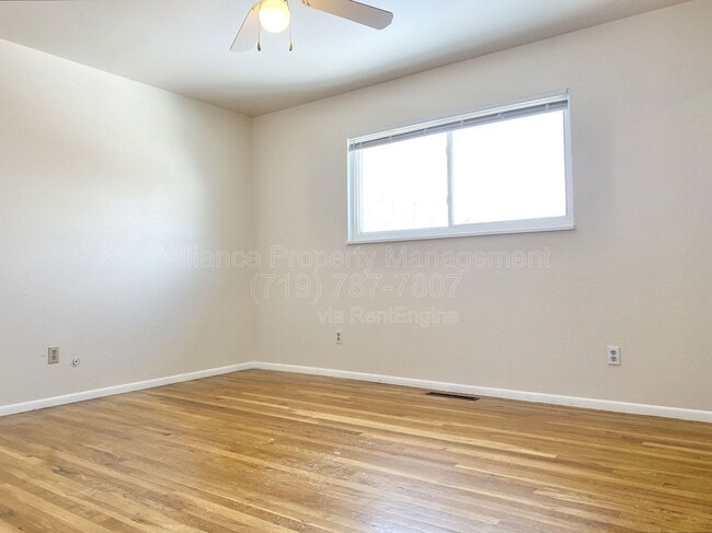 Building Photo - 2818 Dusk Dr