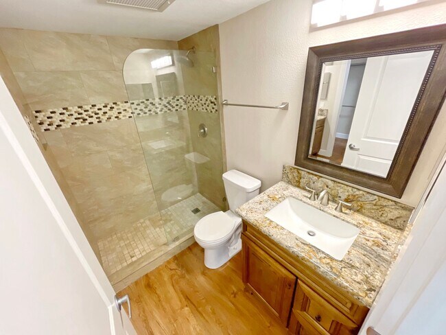 Building Photo - Elegantly Updated Unfurnished Kihei Villages 2 bedroom 1.5 Bathroom - One assigned parking stall