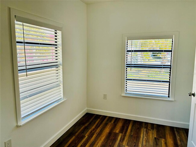 Building Photo - 19142 Whispering Pines Dr