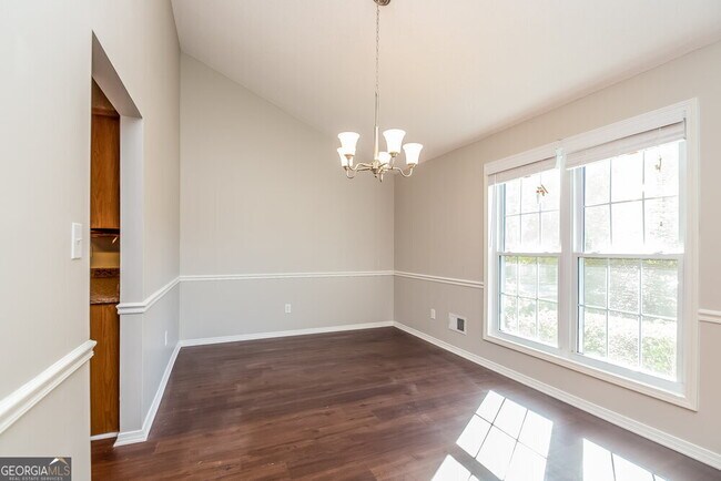 Building Photo - 113 Brookhaven Ln