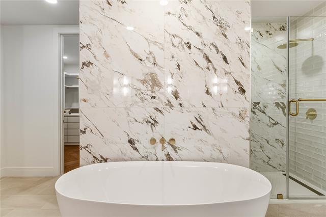 Building Photo - 1530 Meeting St