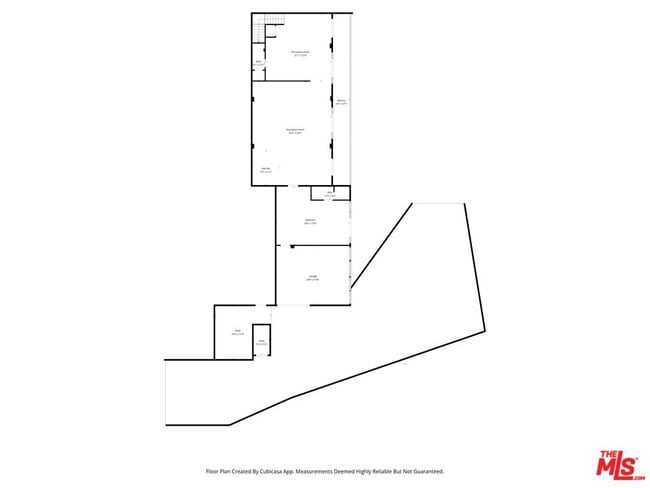 Building Photo - 9669 Oak Pass Rd