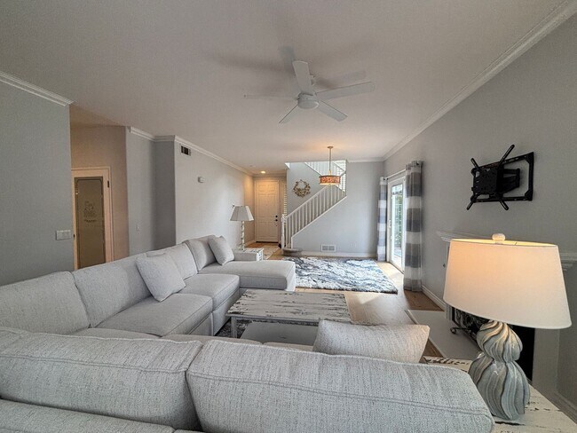 Building Photo - Beautiful 2 Story home in Carlsbad!