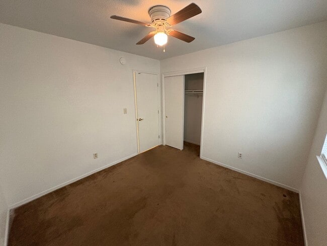 Building Photo - Charming home with Pool in Tulare Rent Ready!