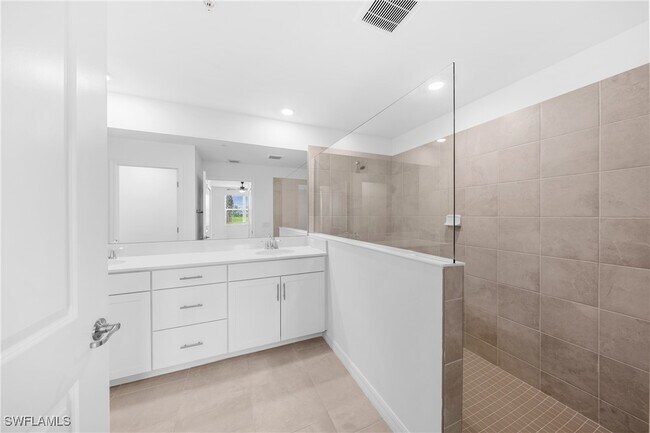 Building Photo - 5674 Melbourne Ct