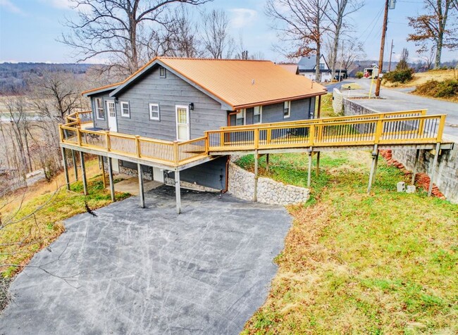 Building Photo - 73 Willow Tree Cir