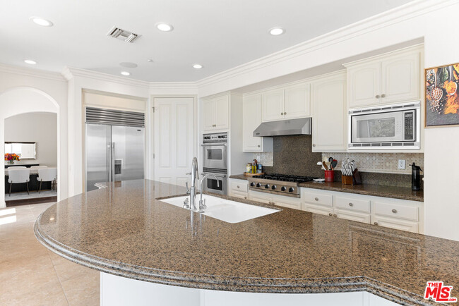 Building Photo - 7416 Wiscasset Dr