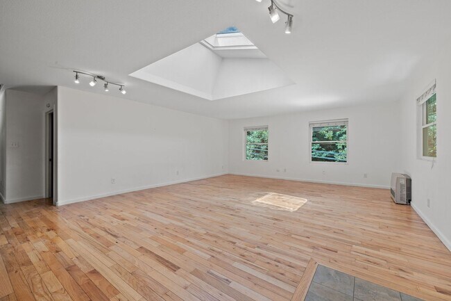 Building Photo - Old Cazadero Highway