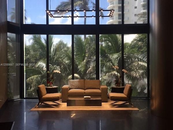 Building Photo - 18555 Collins Ave